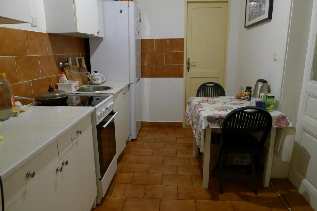 براغ Cozy Modest Room For 2 Or 3 Persons المظهر الخارجي الصورة